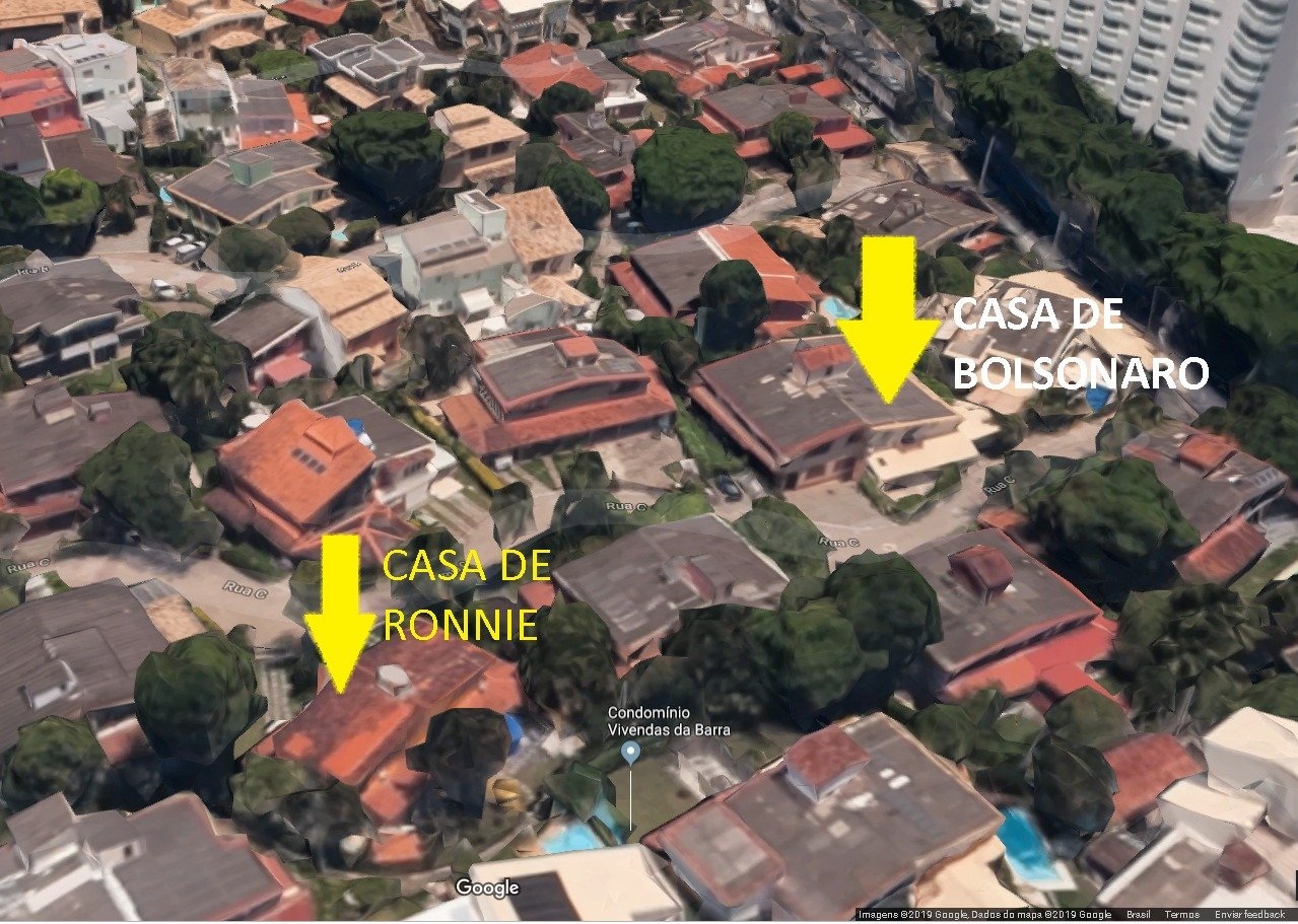 Bolsonaro e Lessa, acusado de matar a vereadora Mariele Franco, preso nesta terça-feira, 12, são vizinhos; polícia diz que filho mais novo do presidente já namorou a filha do suspeito da morte da vereadora